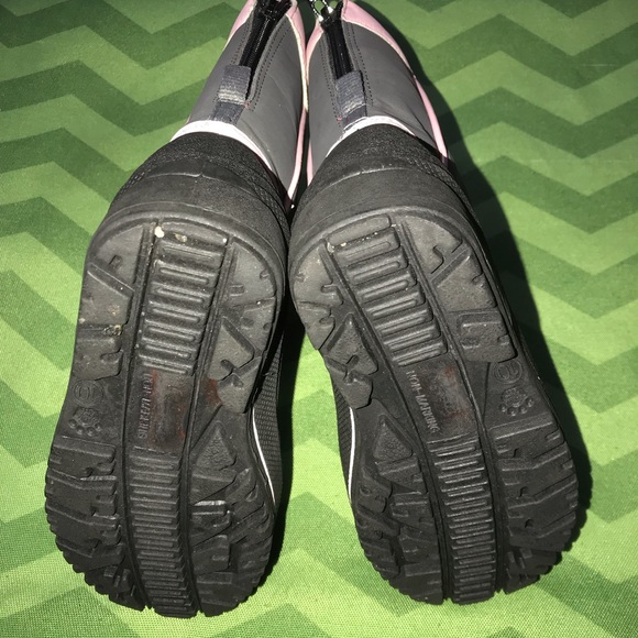 Buster Brown Chill Chasers Snow Boots - Picture 6 of 8